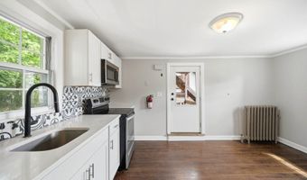 3 W Fairview Ave B, Andover, NJ 07801