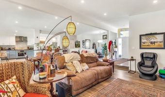 1640 W Ricky Ave, Anaheim, CA 92802