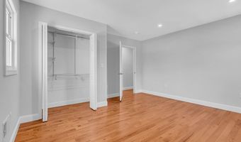 168 Leonardville Rd, Belford, NJ 07718