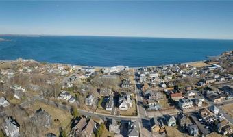126 Boon St, Narragansett, RI 02882
