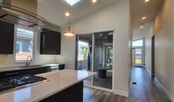 61406 Duncan Ln, Bend, OR 97702