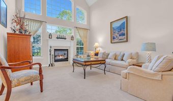9 Hingham Ln, Barnegat, NJ 08005