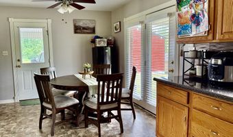 260 Putter Ln, Beattyville, KY 41311