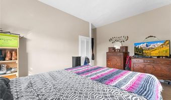 2 Chilton St, Bristol, RI 02809