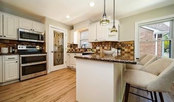 8076 Winona Ave, Allen Park, MI 48101