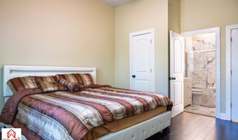 372 Foxboro Dr, Avon, IN 46123
