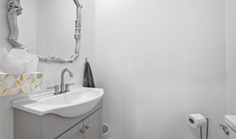 1912 Fox Way, Airville, PA 15203