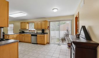 92 Birch St, Beachwood, NJ 08722