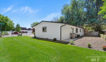 8450 W Canterbury Dr, Boise, ID 83704