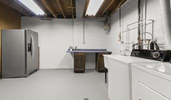 5230 POOKS HILL Rd #D-26, Bethesda, MD 20814
