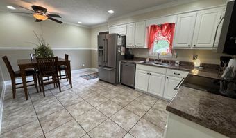 402 ALICIA St, Albertville, AL 35950
