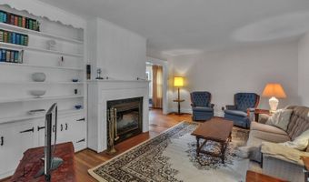 177 Kings Hwy, Amherst, NY 14226