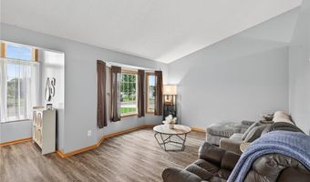 800 Beech Ln S, Annandale, MN 55302