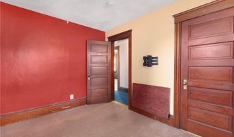 101 Anthony St, East Providence, RI 02914