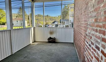 720 Pike St, Barrackville, WV 26559