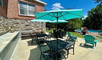 6135 Martha Dr, Aurora, IN 47001