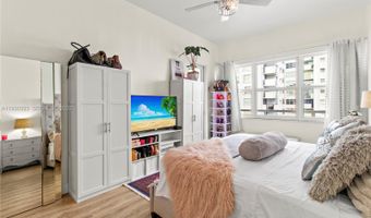 18061 Biscayne Blvd PH01, Aventura, FL 33160