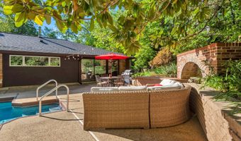 1870 POPLAR Rd, Annapolis, MD 21401