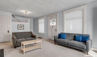 31 Wiley St, Bangor, ME 04401