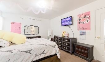 304 Rolling Hills Dr, Elko, NV 89801