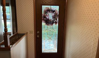 1220 Tyler St, Aurora, MO 65605