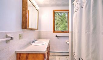 1 Pat Dr, Lincoln, RI 02865