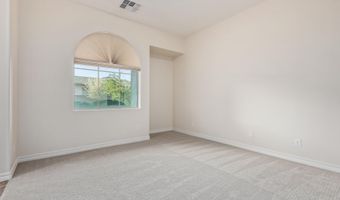 291 W YELLOWSTONE Way, Chandler, AZ 85248