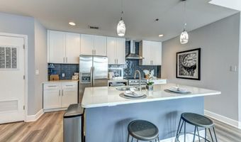 950 W Peachtree St NW 1504, Atlanta, GA 30309