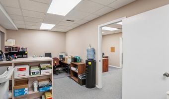 2721 SW 30th St, Des Moines, IA 50321
