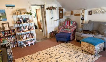 64 Division St, Bangor, ME 04401