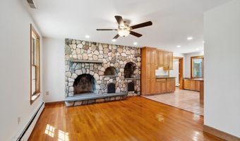 4 Battcock Rd, Billerica, MA 01821