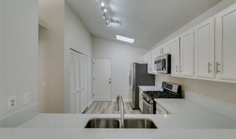 8664 Buttercreek Way, Las Vegas, NV 89117