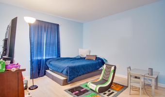 809 Longboat Ave, Beachwood, NJ 08722
