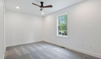 86 Branch View Ter, Alfred, ME 04002