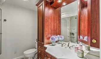 88 Nichols Rd, North Kingstown, RI 02852