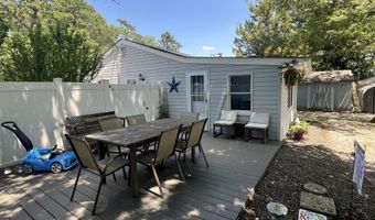 204 2nd St, Barnegat, NJ 08005