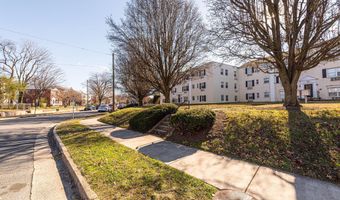2237 FARRINGTON Ave 06-204, Alexandria, VA 22303