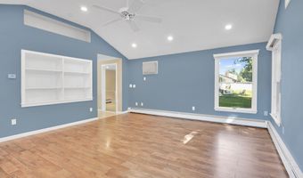 36 Jacqueline Dr, Bristol, CT 06010