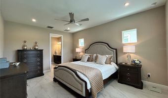 6085 HIDDEN BRANCH Dr, Apollo Beach, FL 33572