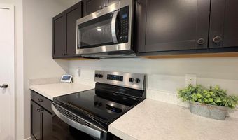 11 Cider Mill Dr, Ashville, OH 43103