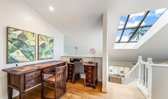 1319 Mokulua Dr, Kailua, HI 96734