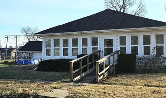 145 W 19TH St, Baxter Springs, KS 66713