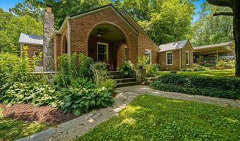 1303 W Madison Ave, Athens, TN 37303