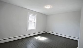153 Mt Hope Ave, Bristol, RI 02809