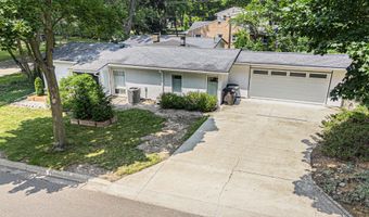 1402 Bardstown Trl, Ann Arbor, MI 48105