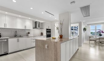 9801 Collins Ave 5R, Bal Harbour, FL 33154