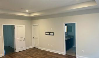 43157 CLARENDON Sq, Ashburn, VA 20148