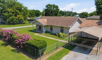 418 E 3rd St, Beggs, OK 74421