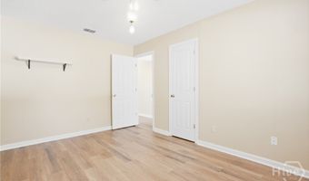197 Waters Ave, Allenhurst, GA 31301