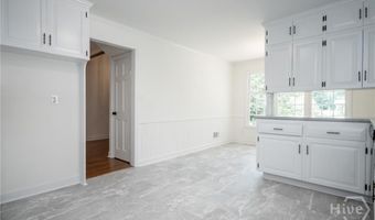 215 Lenox Rd, Athens, GA 30606